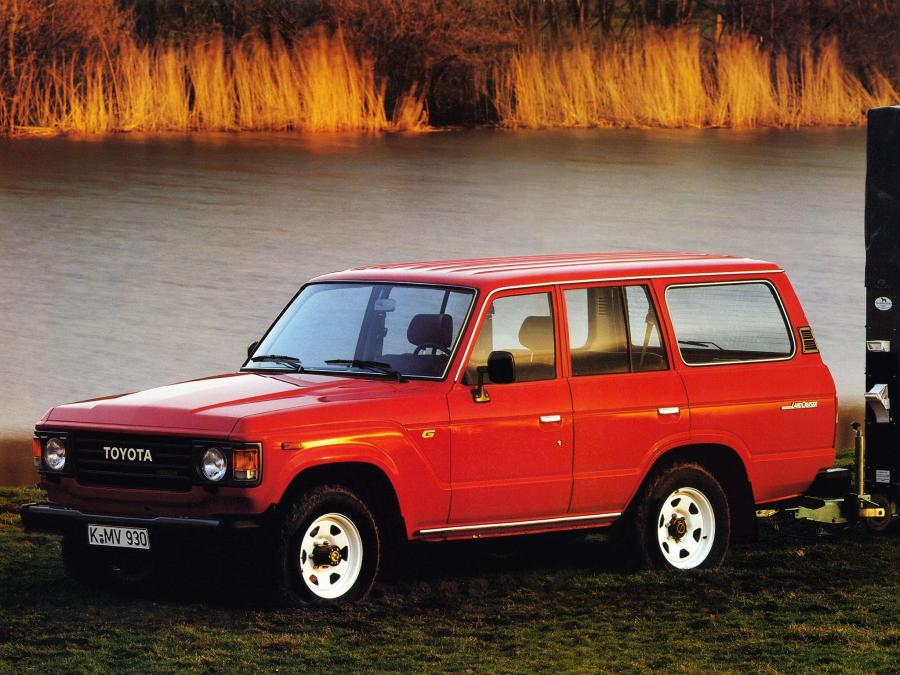  Toyota Land Cruiser 60 Wagon 1980 года  (фото 13 из 18)
